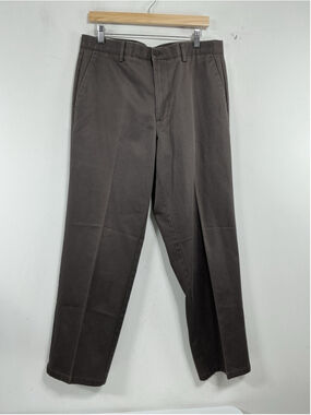 Mens Dockers Classic Fit Flat Front Brown Jeans 34x32